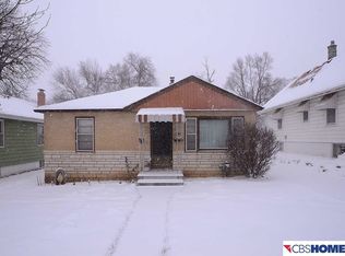 4140 R St, Omaha, NE 68107