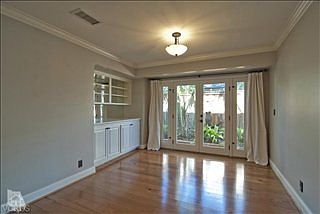 5th image of 2509 Clearview Ave