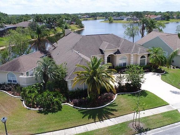 3rd image of 4700 Lake Calabay Dr