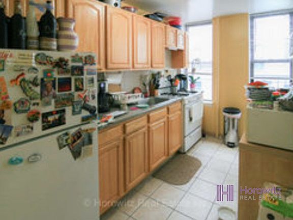 3rd image of 4104 30th Ave APT 2L