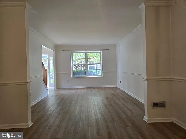 5701 Essex Ln — Photo 26