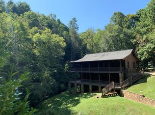 215 Double Springs Dr, Almond, NC 28702