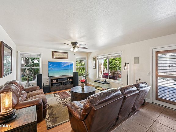 4th image of 8362 W MICHELLE Drive