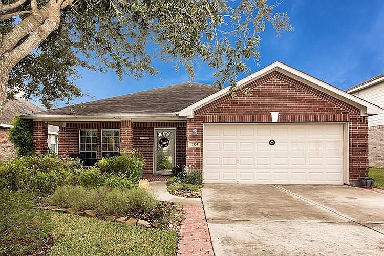 1st image of 2103 Goldfinch Ln