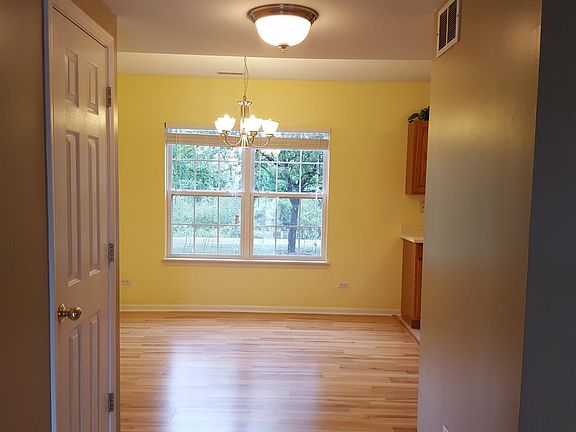 2nd image of 1085 N Village Dr