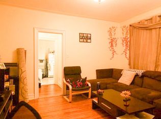 3420 28th St APT 1F, Astoria, NY 11106