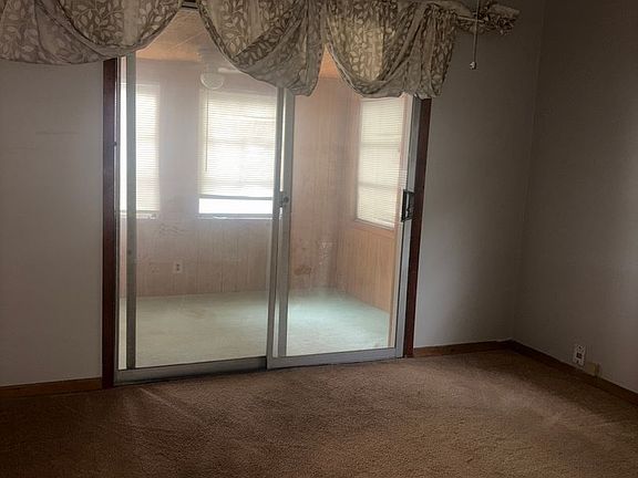 5th image of 4253 E 162nd St