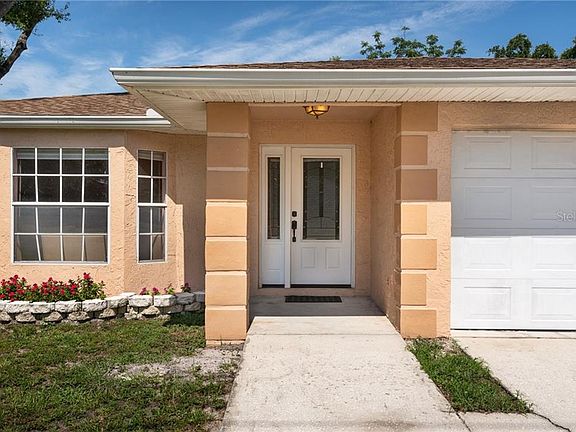 3rd image of 6816 S Himes Ave