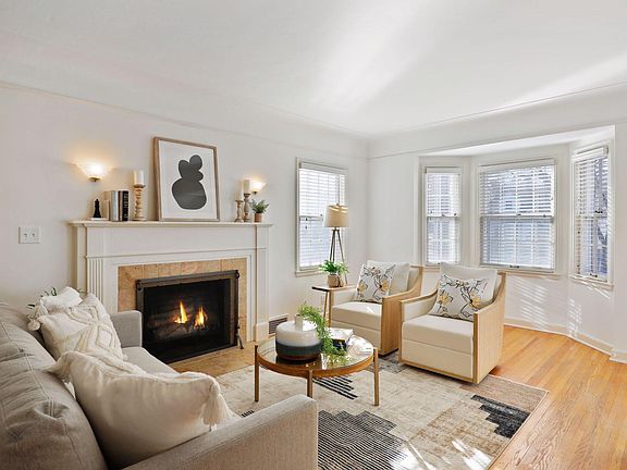 4th image of 3939 Chowen Ave S