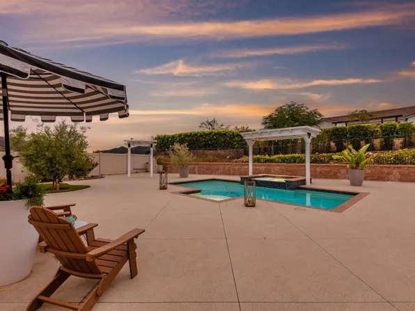 2872 Livery Pl, Escondido, CA 92029