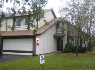 556 Lyon Dr, Buffalo Grove, IL