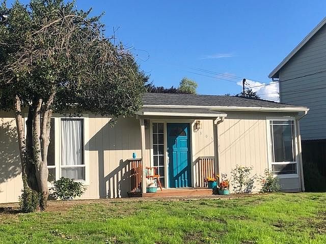 1st image of 1305 Grand Pl