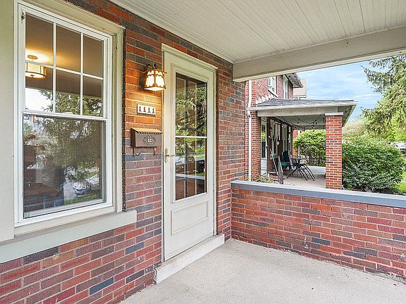 4th image of 1111 Northwest Blvd
