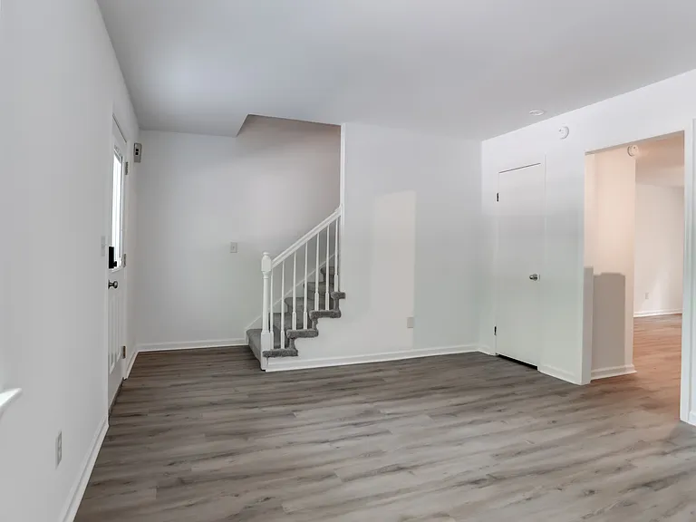 1618 Poinsettia Rd — Photo 3