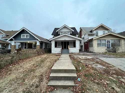 17000 Melgrave Ave Photo 1