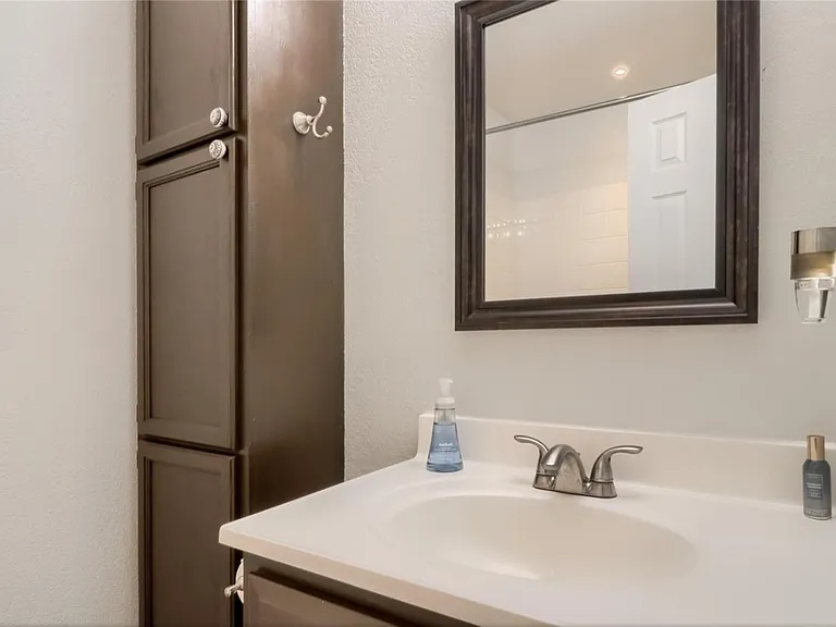 S Van Gordon Ct — Photo 28