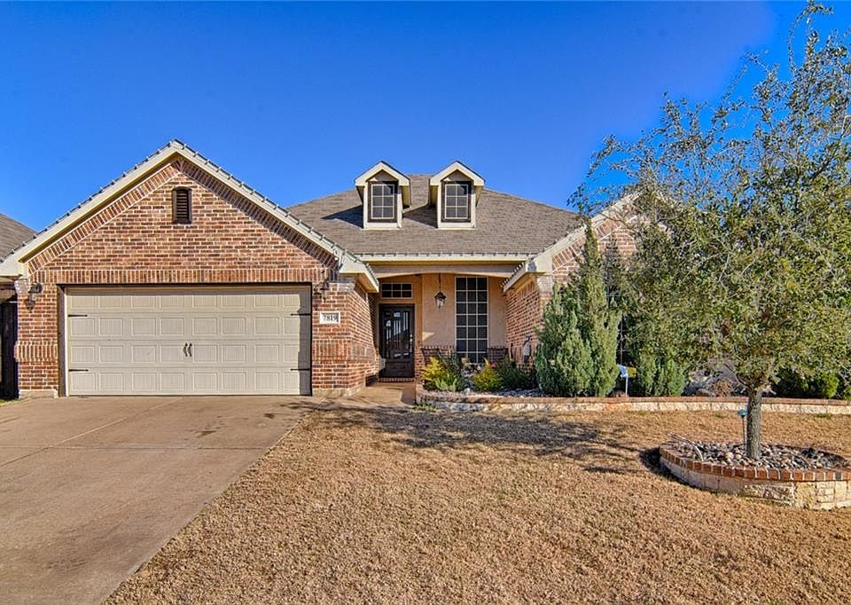 1st image of 7819 Black Willow Ln