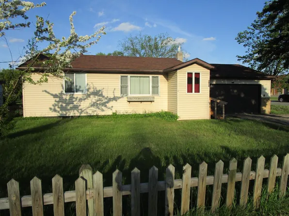 2416 Irvine Ave NW, Bemidji, MN 56601