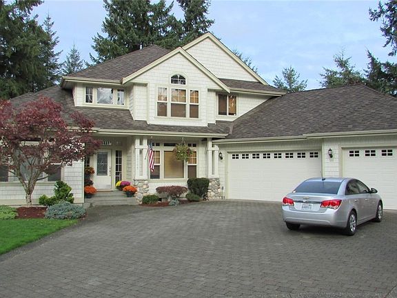 4th image of 22705 105th Street Ct E