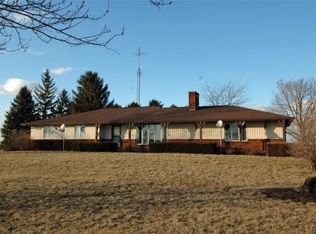 2430 County Road 600 N, El Paso, IL 61738