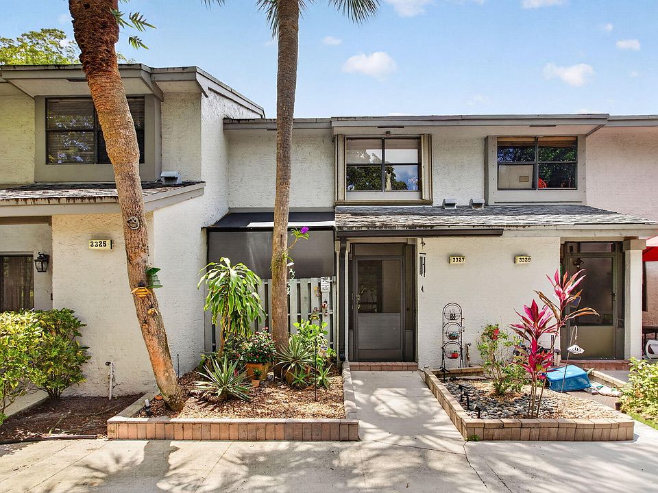 1st image of 3327 Carambola Circle S