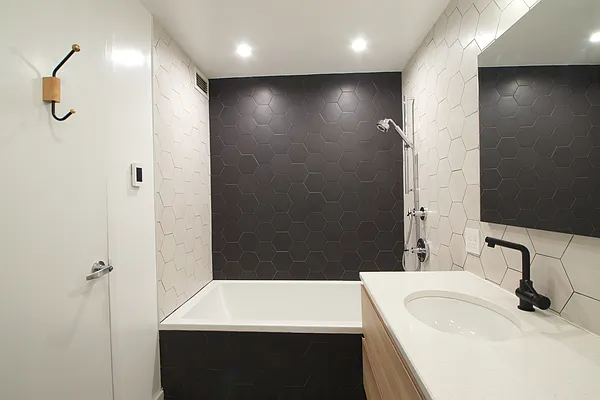 Sold by Compass | media 18