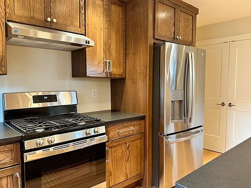 4th image of 2606 Larkins Way