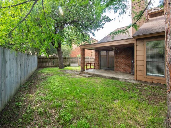 110 Wilshire Ct, Irving, TX 75061
