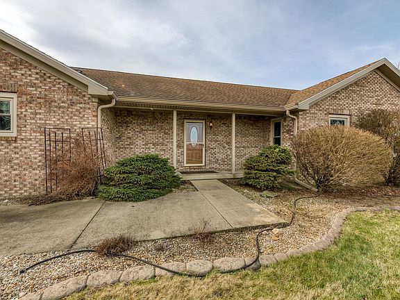 3rd image of 2713 W County Road 1000 N