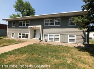1110 14th Ave S APT 3, Grand Forks, ND 58201