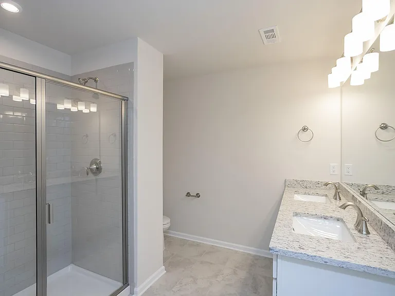 2031 Sperling Dr — Photo 24