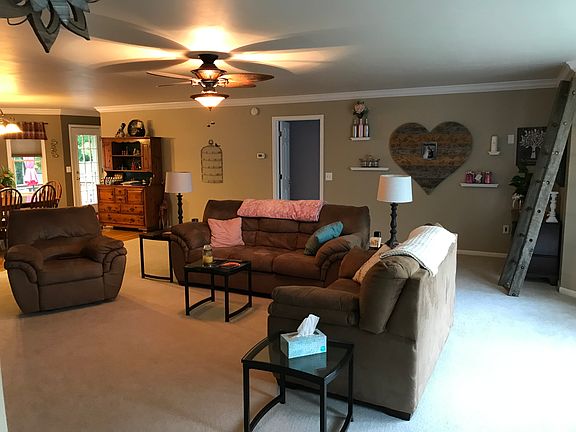 3rd image of 2763 W Lake Dr