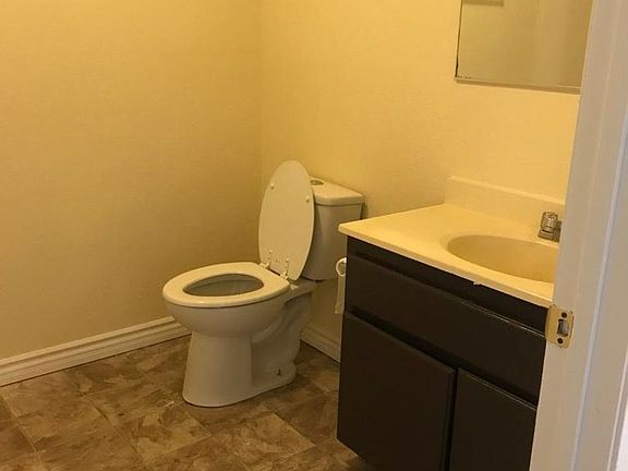 3rd image of 176 W 8th St #202
