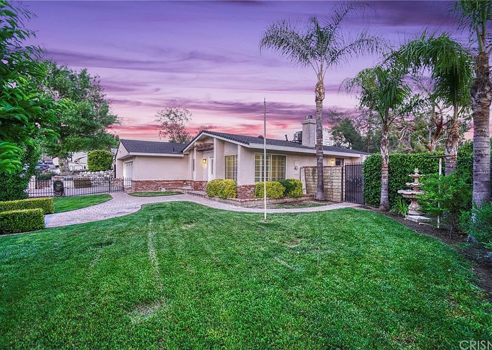 1st image of 14852 Canna Valley St
