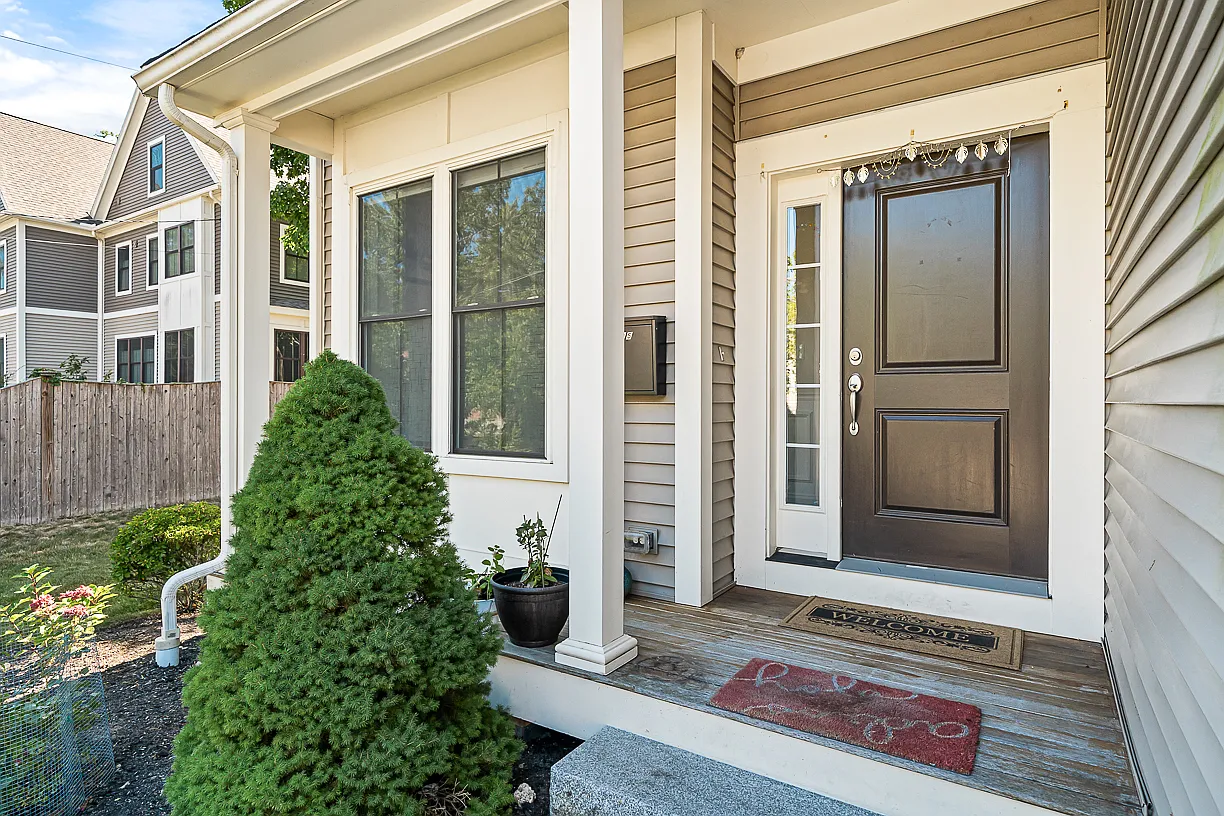 4 bed, 4.5 bath, 3703 sqft, $5,500 — Photo 3