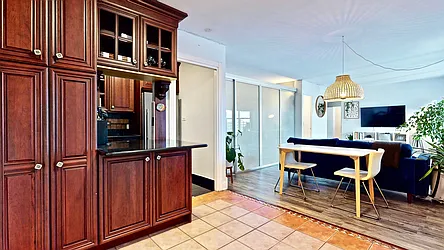 Sold by Bizzarro Agency