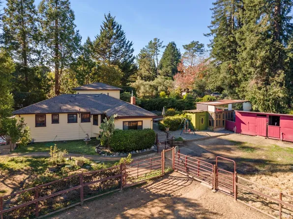 497 Pleasant Hill Road, Sebastopol, CA 95472