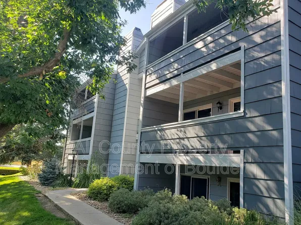4654 White Rock Cir APT 10, Boulder, CO 80301