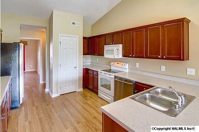 1st image of 142 Antique Rose Dr