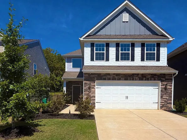 292 Runner Stone Ln, Fort Mill, SC 29715