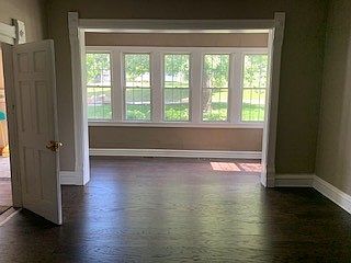 4th image of 1429 S Hamilton St APT 1