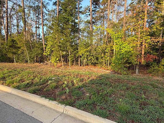 3rd image of 7933 Maple Ln