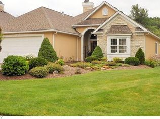 1992 Fox Trace Trl, Cuyahoga Falls, OH 44223