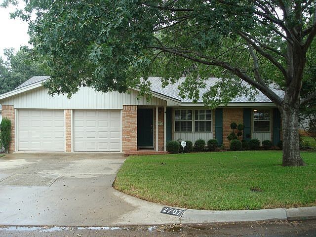 1st image of 2707 Buffalo Dr