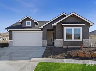6614 N Good Dr, Eagle, ID 83616