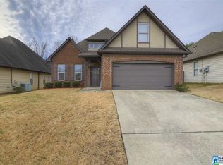 4448 Sierra Ln, Gardendale, AL 35071