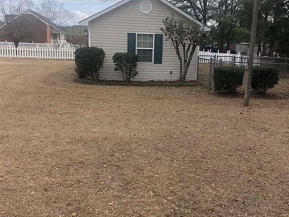 4th image of 1044 Georgeanna Ln