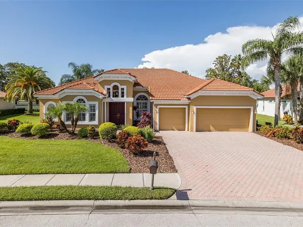 10620 Garda Dr, New Port Richey, FL 34655