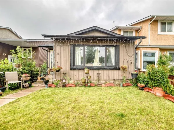 37 E Falton Dr NE, Calgary, AB T3J 1K6