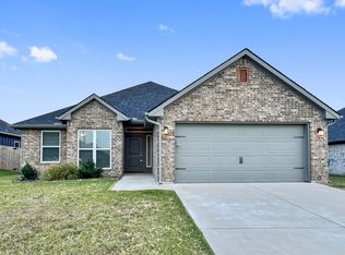 2812 Orchid Dr, Sherman, TX 75092